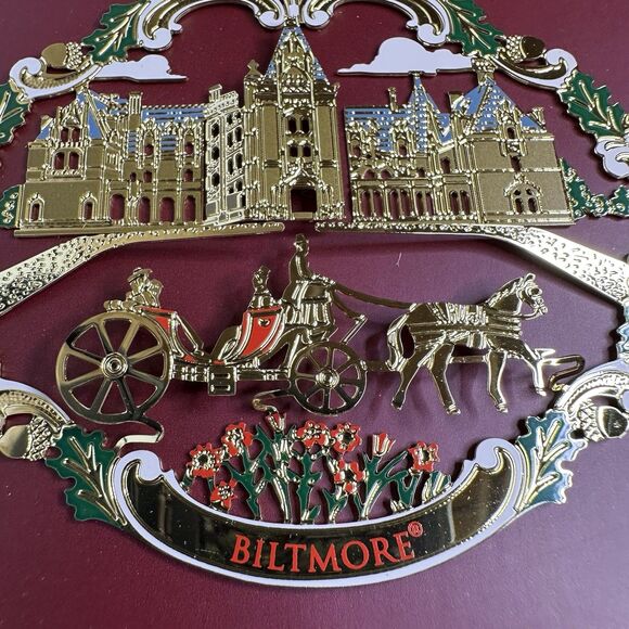 Biltmore Estate 3D Christmas Ornament House Carriage Cutout Gold Finish 2006 - Picture 9 of 16
